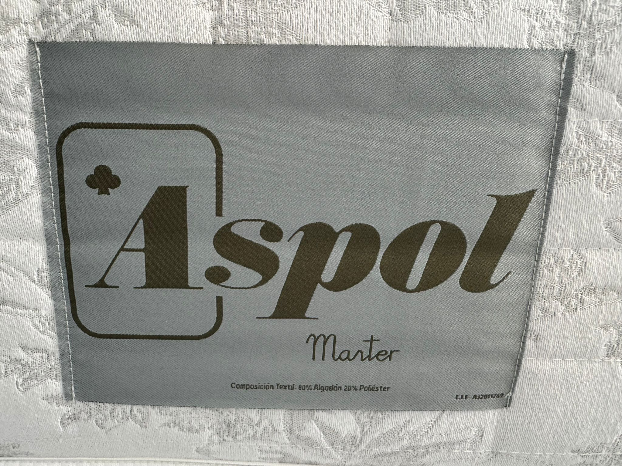 Foto Detalles Master 1